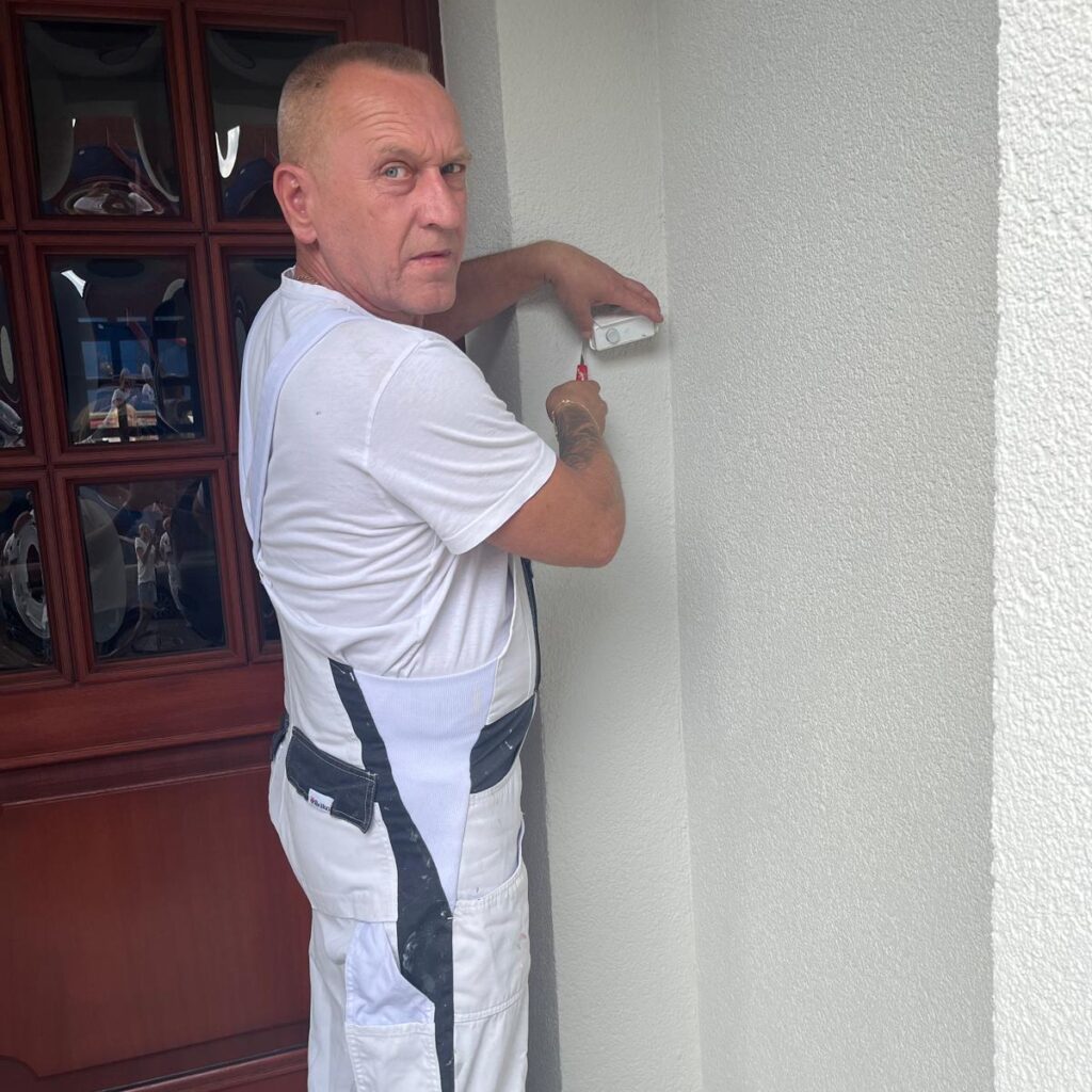 WhatsApp Image 2025-10-19 at 21.20.06 (2)